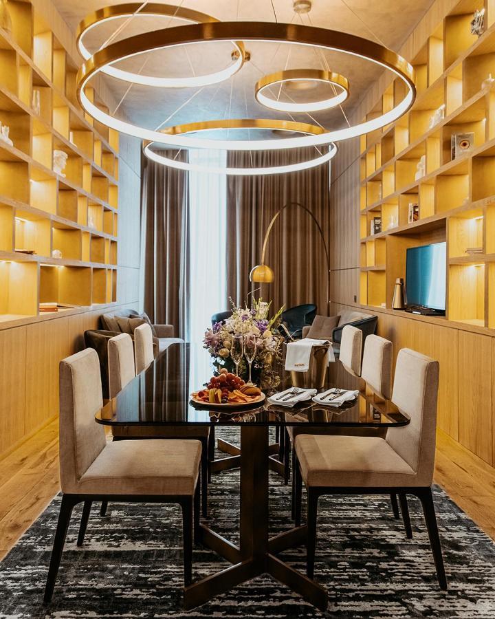 The Veil Hotel Astana Exterior foto A dining room